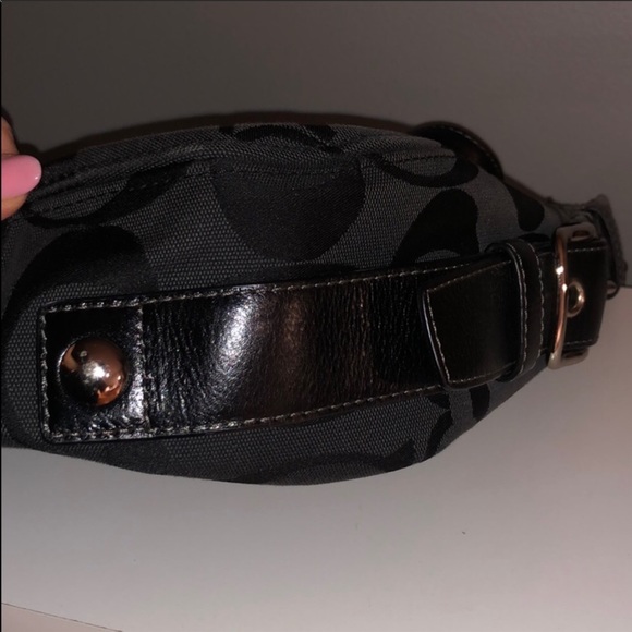 Coach - Picture 4 of 4